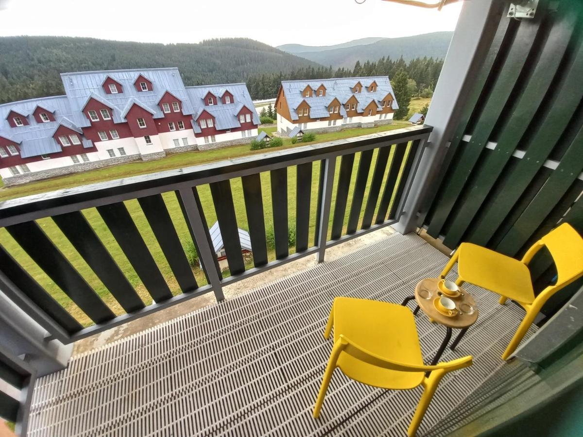 Horni Misecky Apartman E25 U Sjezdovky, Max 6 Osob 外观 照片